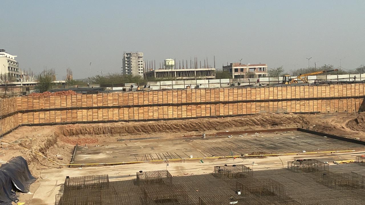 Auspicious Construction